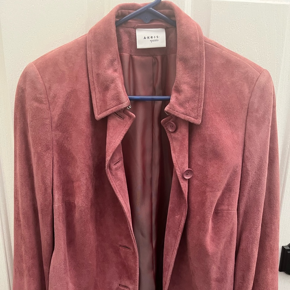 Akris Punto beautiful rose leather jacket